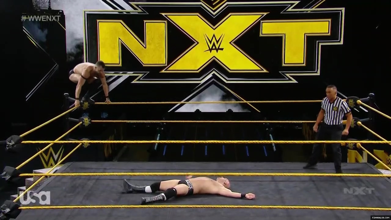 WWE_NXT_2020_04_15_USAN_720p_WEB_h264-HEEL_mp41592.jpg