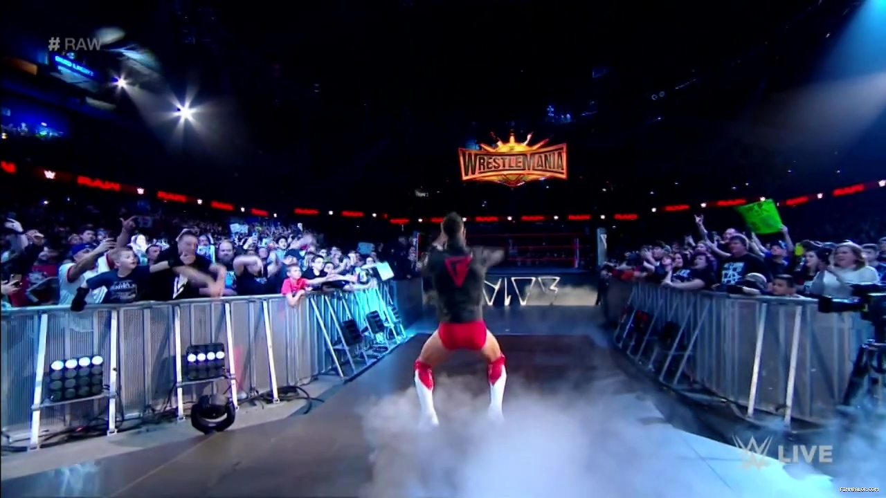 WWE_RAW_2019_03_18_720p_HDTV_x264-Star_mp40047.jpg