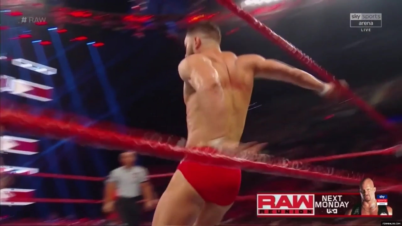 WWE_Raw_2019_07_15_Read_Info_720p_HDTV_x264-WH_mp40760.jpg