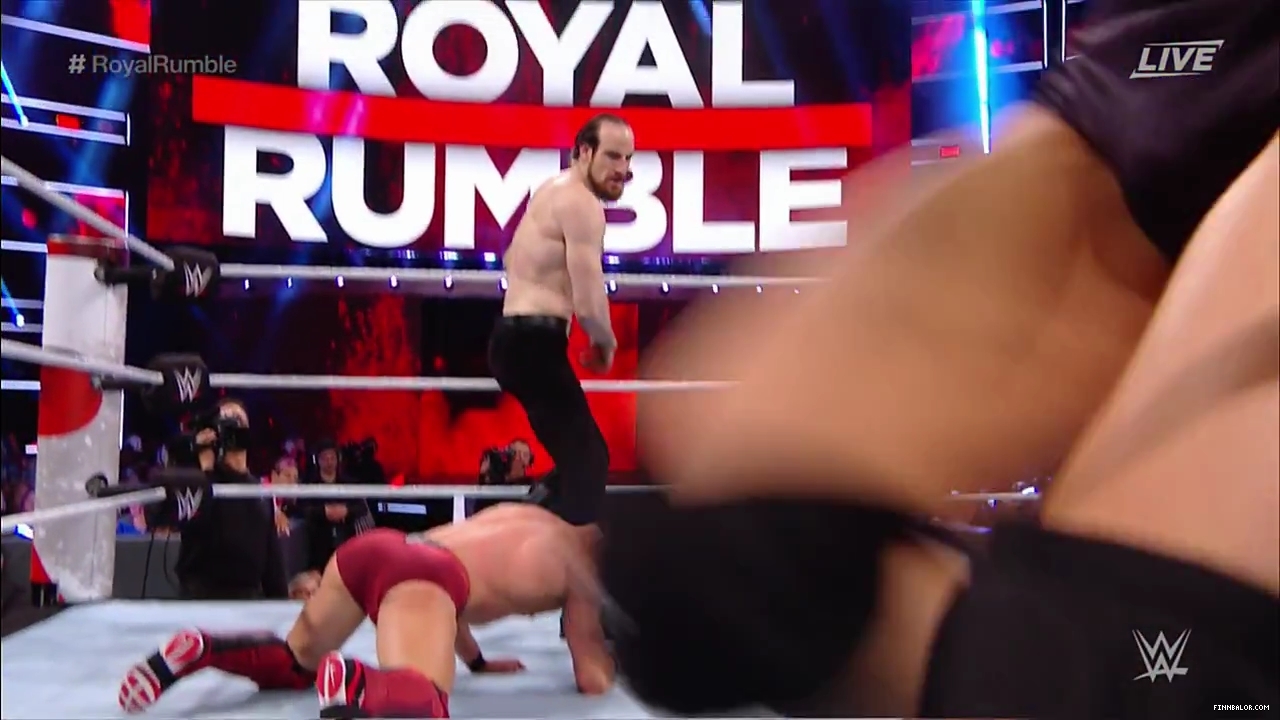 WWE_Royal_Rumble_2018_PPV_720p_WEB_h264-HEEL_mp42204.jpg