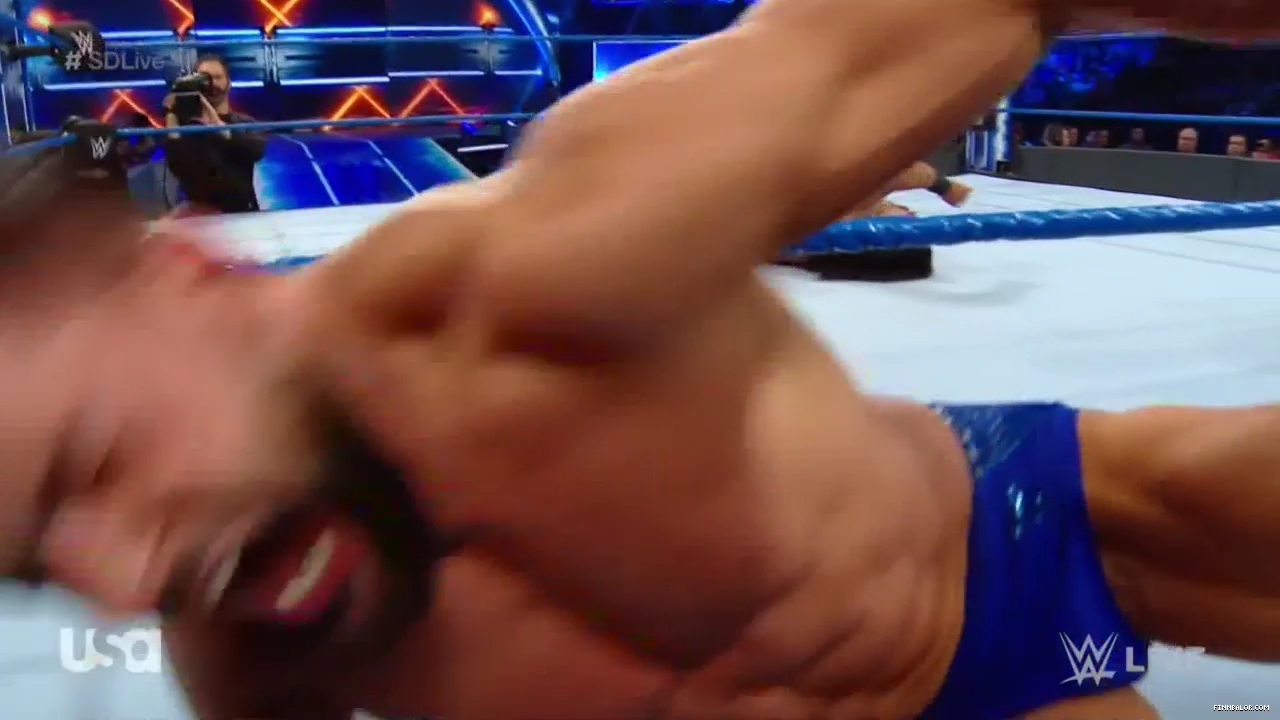 WWE_SmackDown_Live_2019_04_16_720p_HDTV_x264-NWCHD_mp42016.jpg