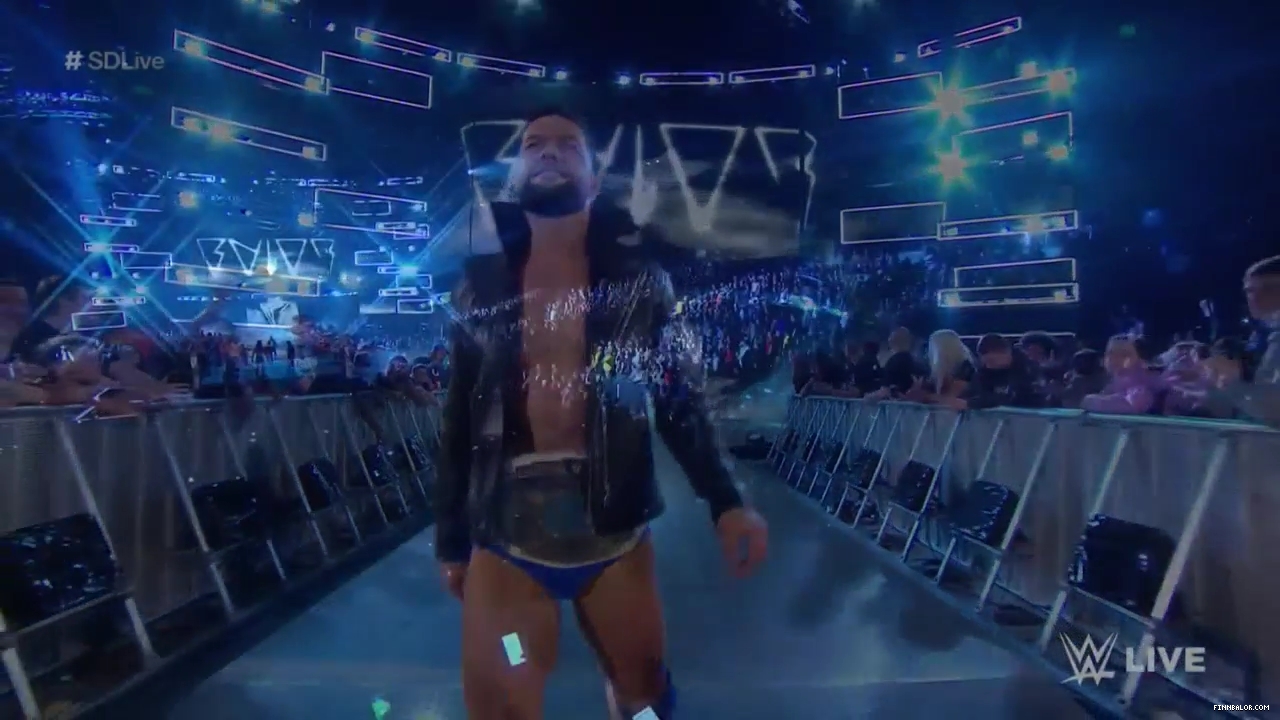 WWE_SmackDown_Live_2019_04_30_720p_HDTV_x264-NWCHD_mp40123.jpg