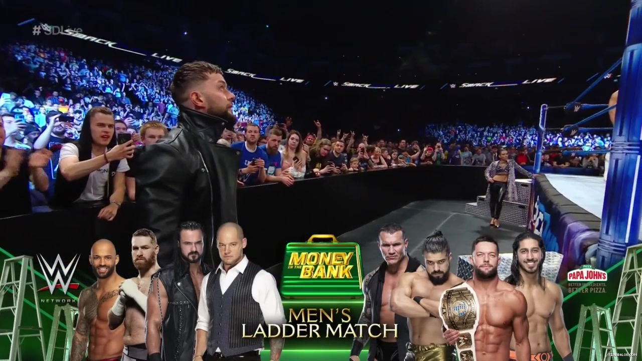 WWE_SmackDown_Live_2019_05_14_720p_HDTV_x264-NWCHD_mp41705.jpg