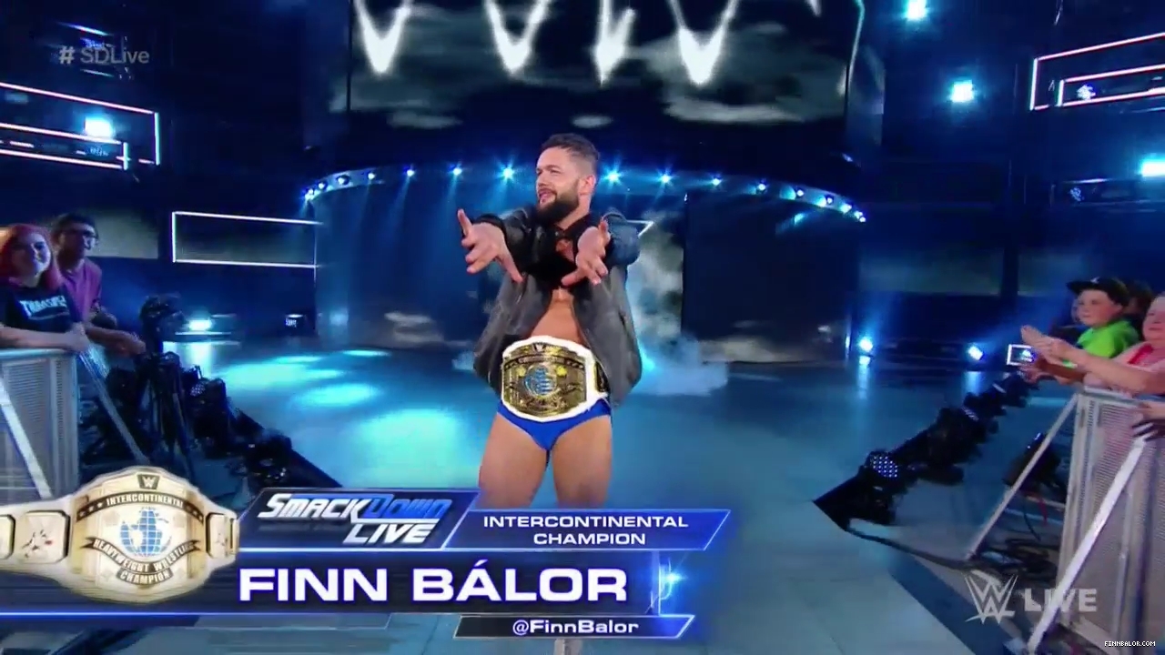WWE_SmackDown_Live_2019_07_09_720p_HDTV_x264-NWCHD_mp40799.jpg