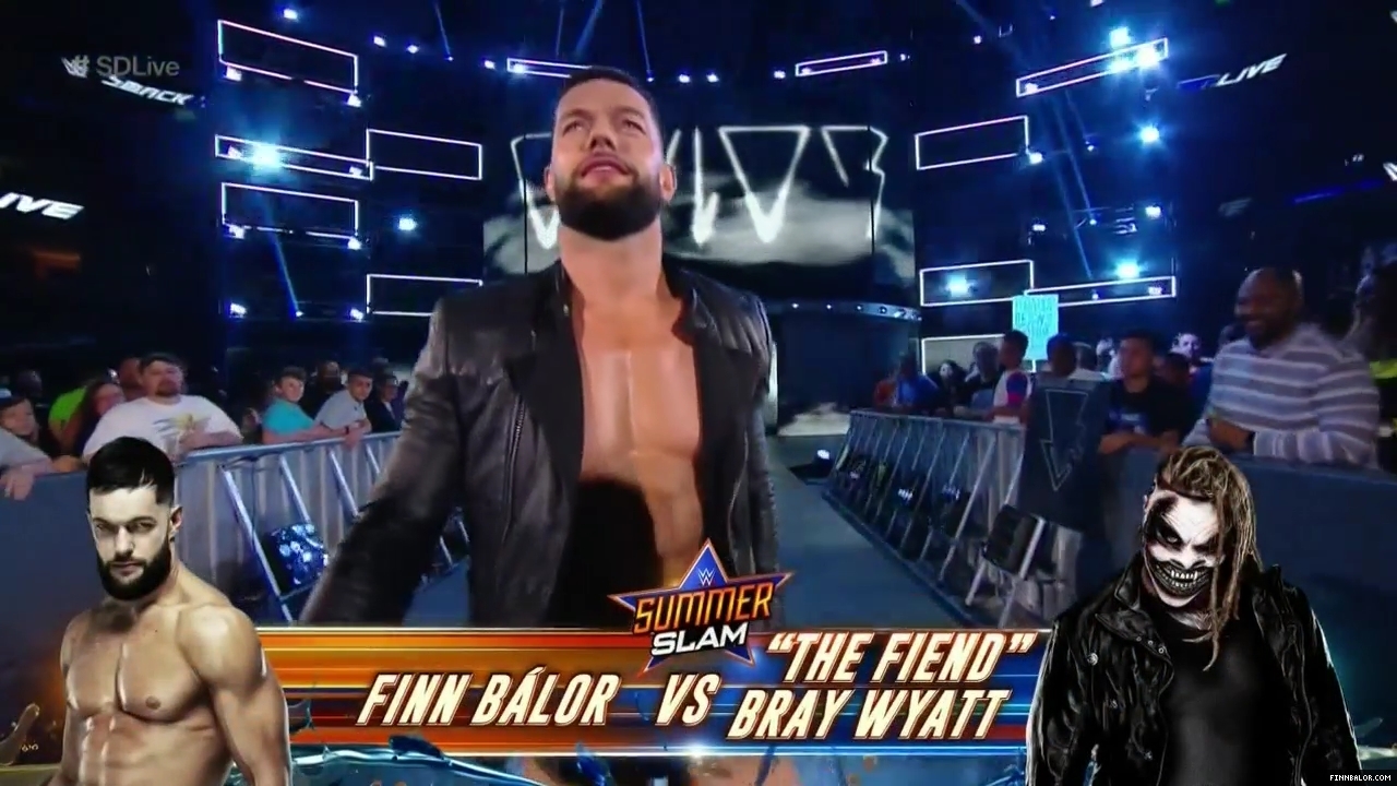 WWE_SmackDown_Live_2019_07_30_720p_HDTV_x264-NWCHD_mp41037.jpg