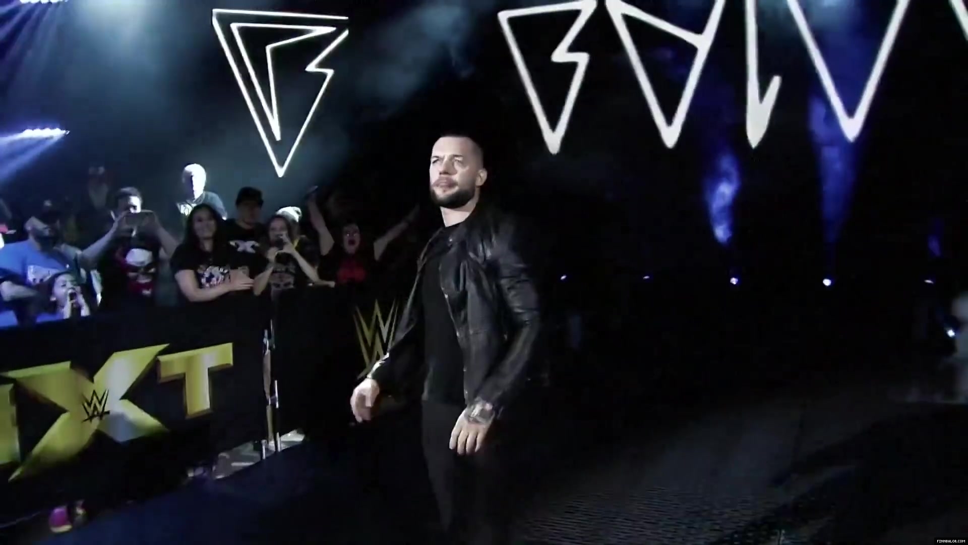 Finn_Balor___The_Rising_of_the_Prince_in_NXT_102.jpg