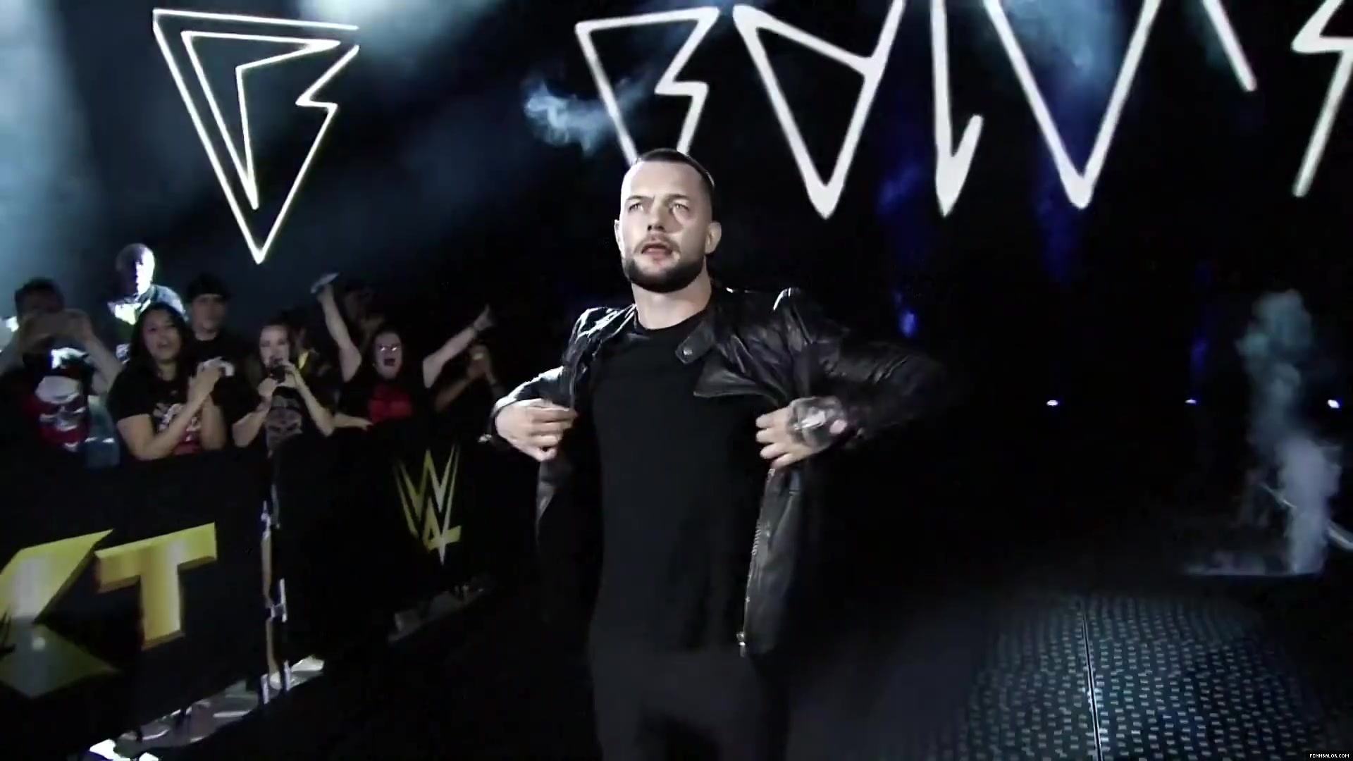 Finn_Balor___The_Rising_of_the_Prince_in_NXT_104.jpg