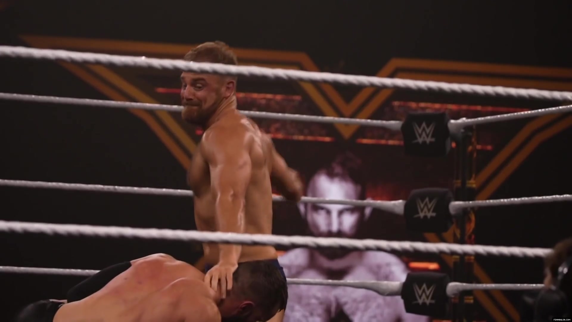 Finn_Balor___The_Rising_of_the_Prince_in_NXT_552.jpg