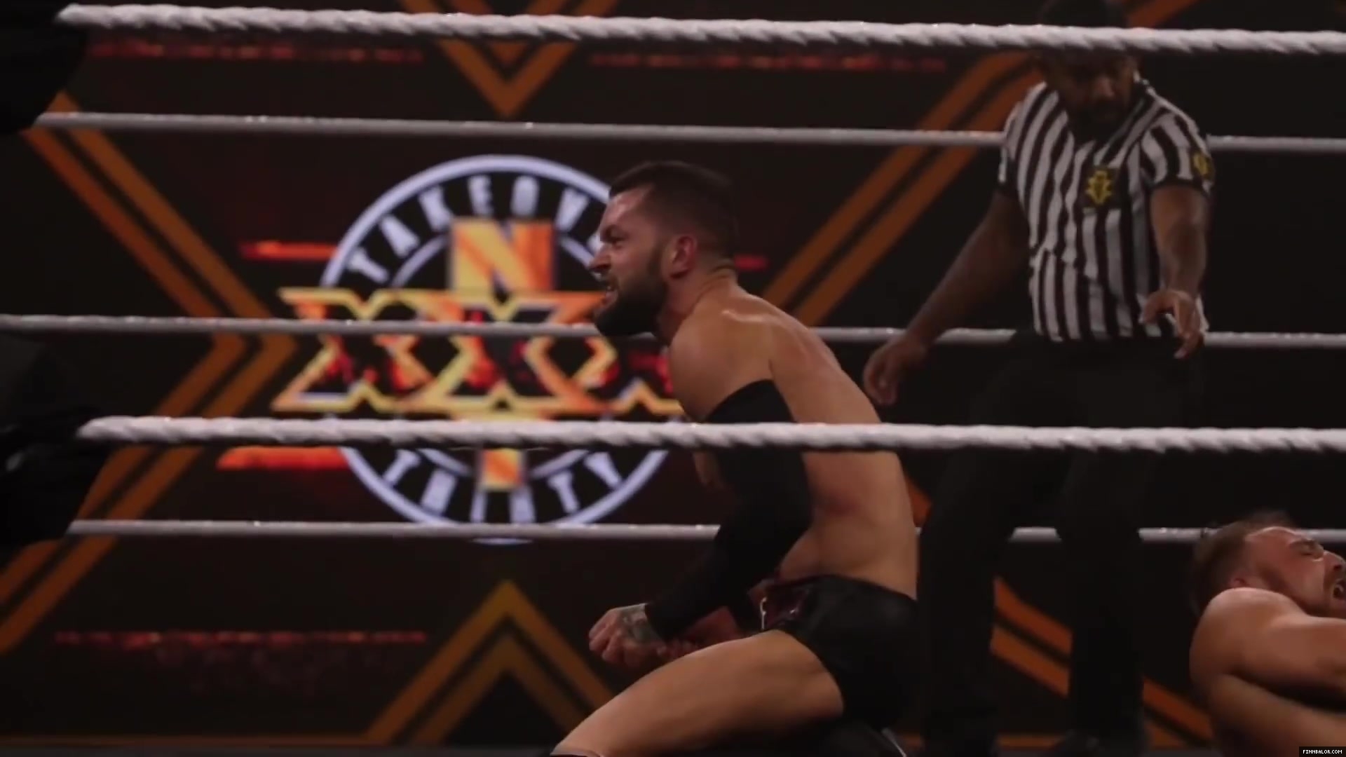 Finn_Balor___The_Rising_of_the_Prince_in_NXT_565.jpg